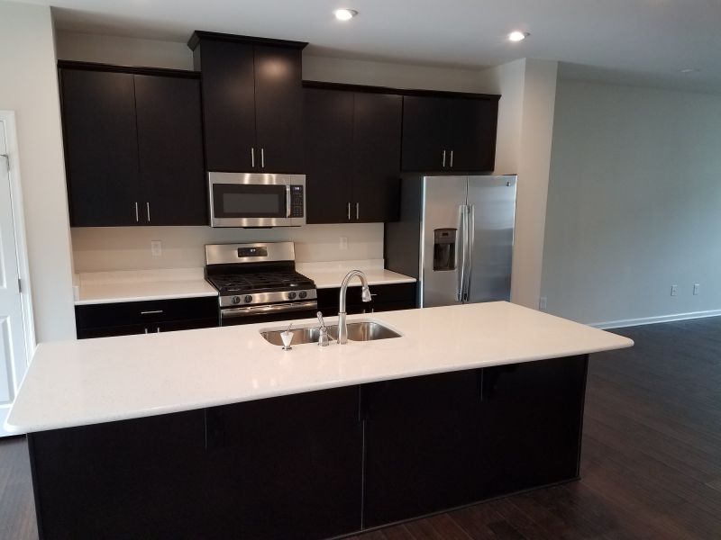 Quartz Countertop Installation in Roseville, CA